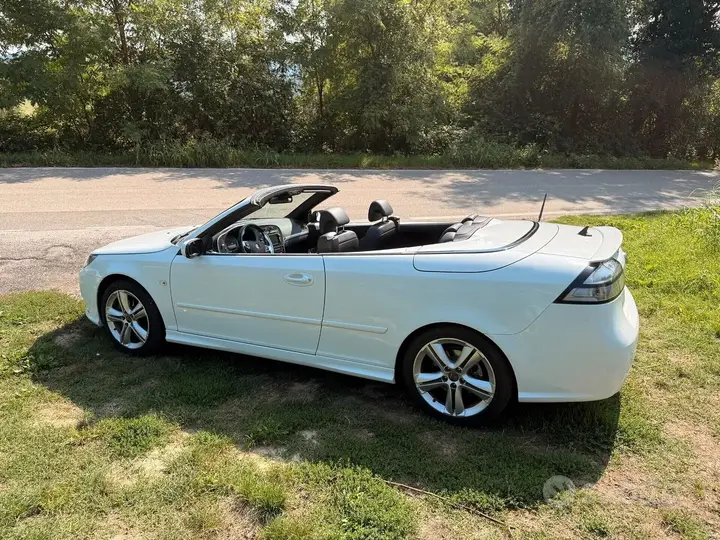 Saab 9-3 2008 photo 2