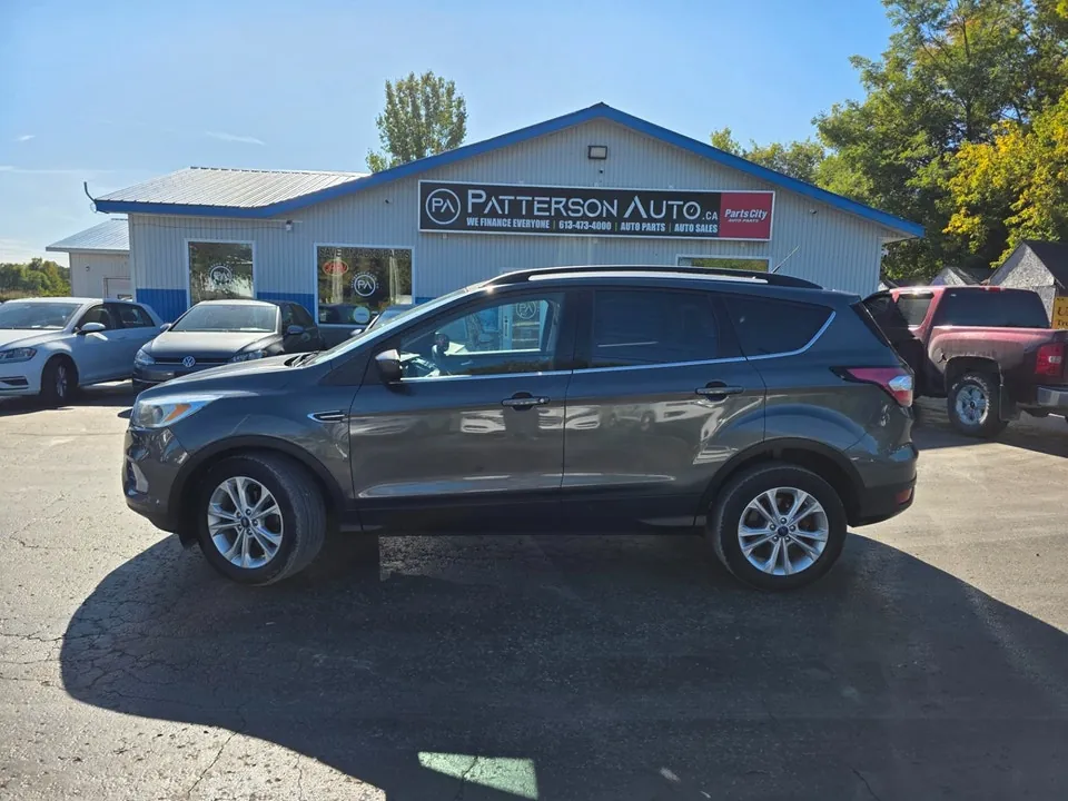 Ford Escape 2017 photo 2