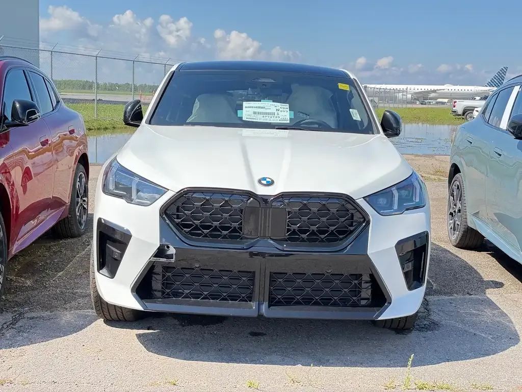 BMW X2 2027 photo 2