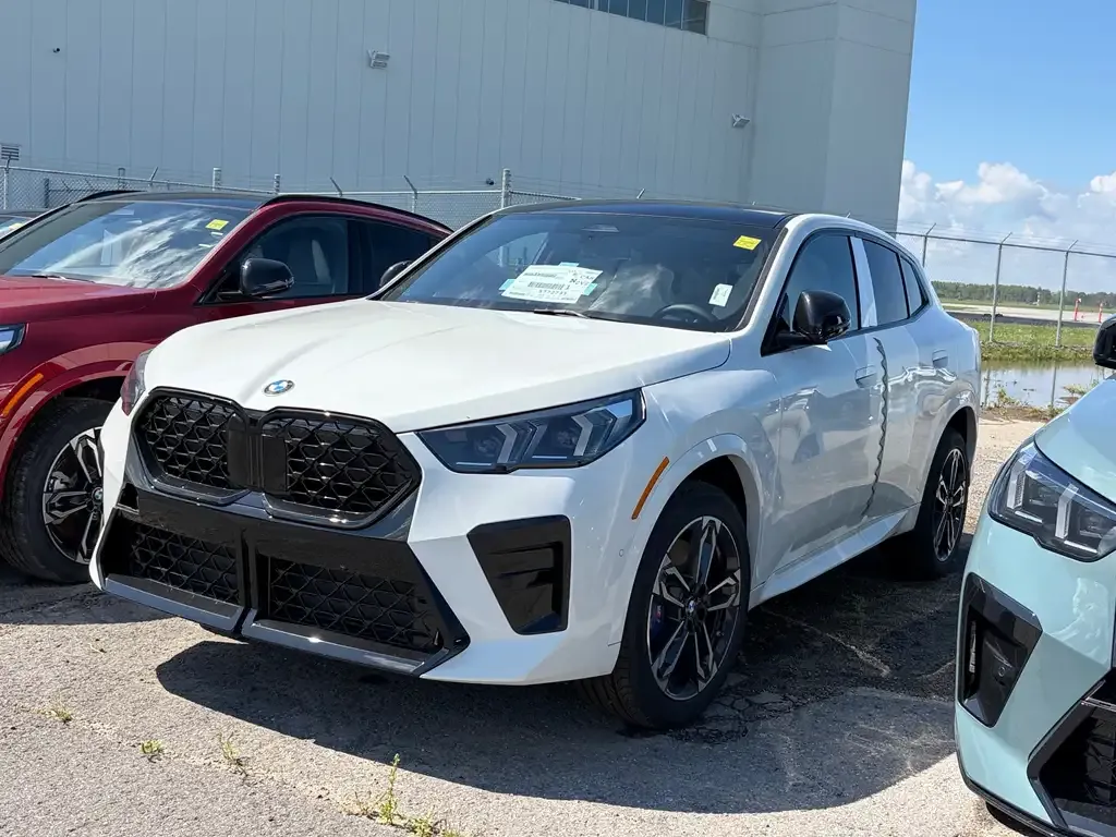 BMW X2