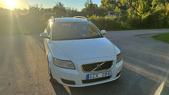 Volvo V50