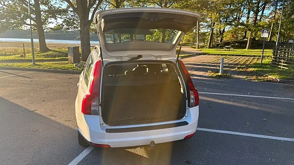Volvo V50 2008 photo 4