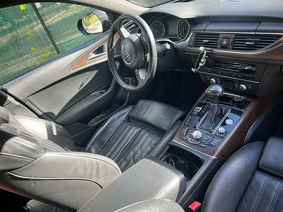 Audi A6 2012 photo 5