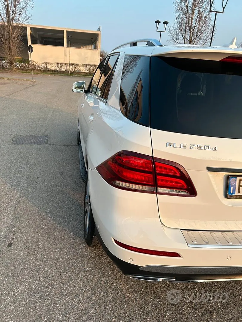 Mercedes-Benz Gle 2017 photo 4
