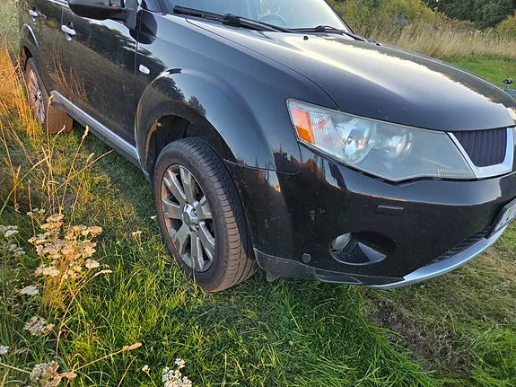 Mitsubishi Outlander 2008 photo 4