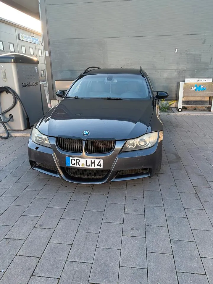 BMW E91 325D