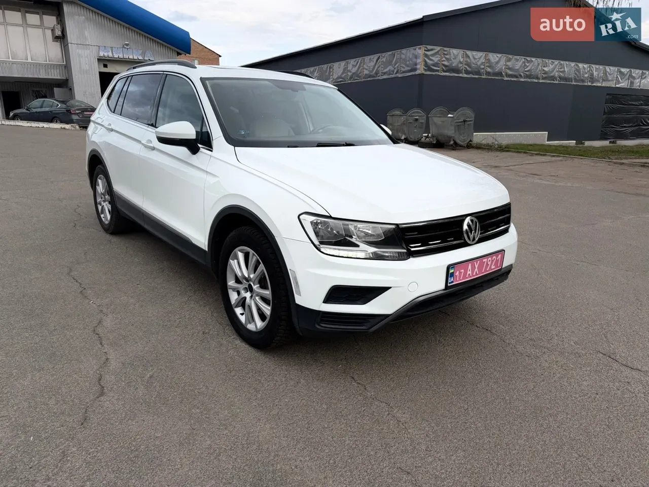 Volkswagen Tiguan 2017 photo 2