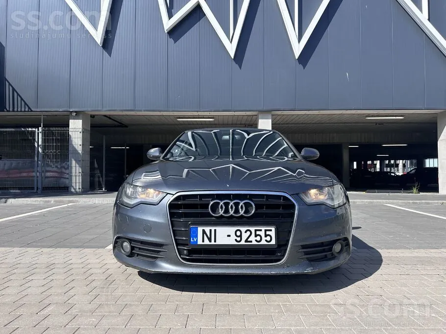 Audi A6 2012 photo 2