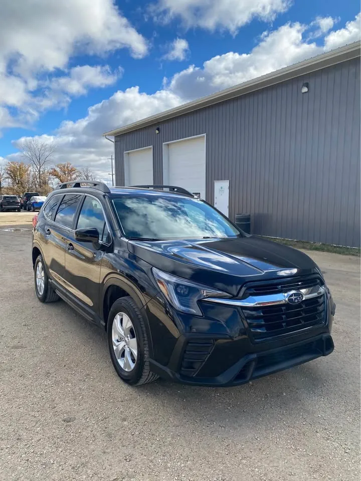 Subaru Ascent 2023 photo 2