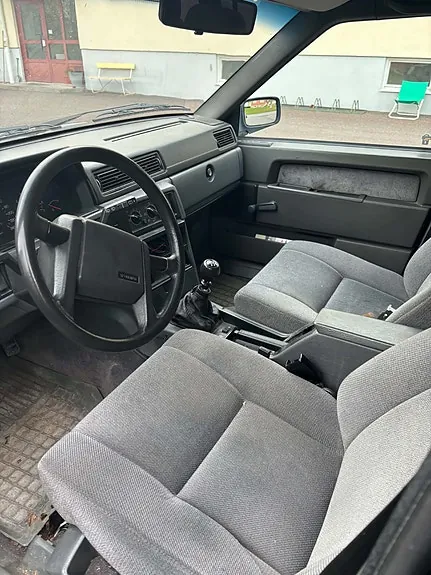 Volvo 740 1992 photo 2