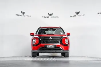 Mitsubishi Outlander 2022 photo 5