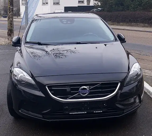 Volvo V40 2015 photo 2