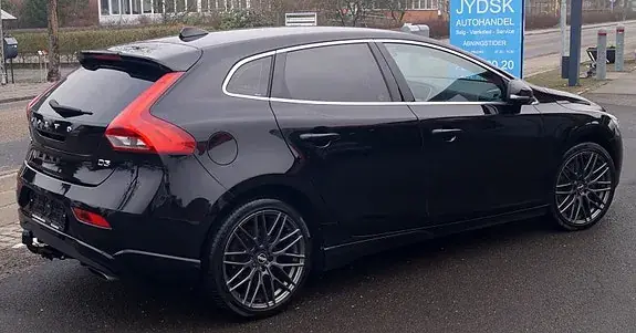 Volvo V40 2015 photo 4