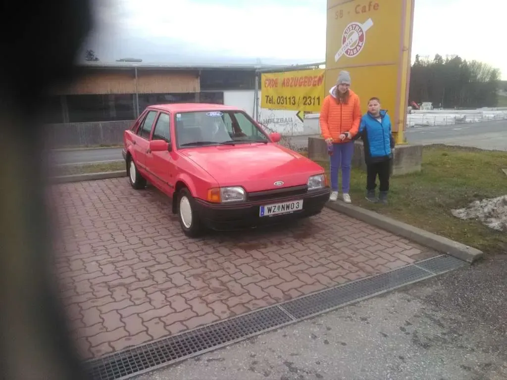 Ford Taunus 1976 photo 3