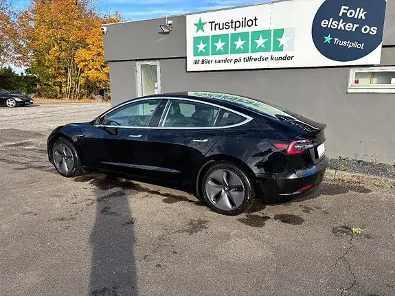 Tesla Model 3 2020 photo 3