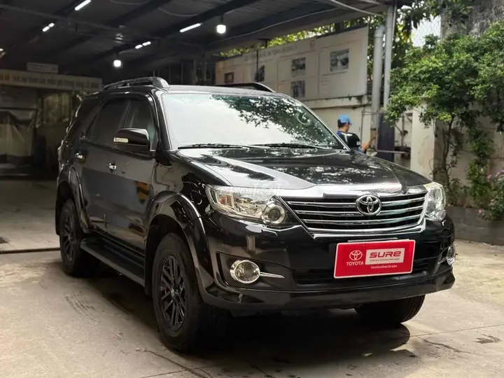 Toyota Fortuner 2015 photo 3