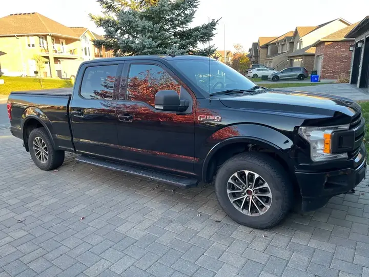 Ford F-150 2018 photo 2