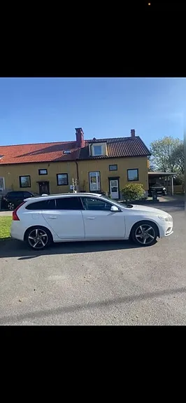 Volvo V60 2012 photo 2