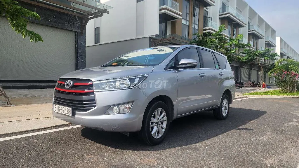 Toyota Innova 2018 photo 4