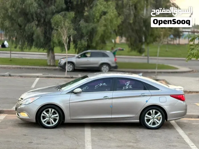 Hyundai Sonata 2012 photo 3