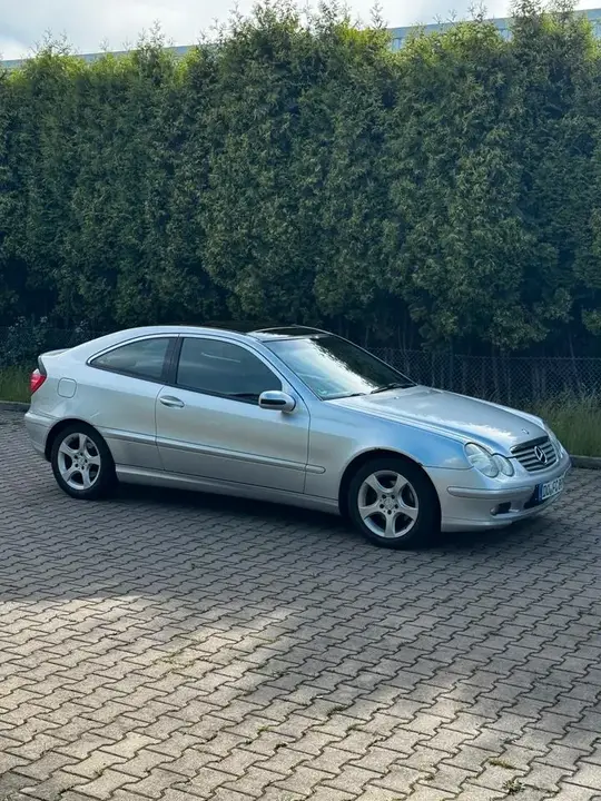 Mercedes-Benz C180 Coupe