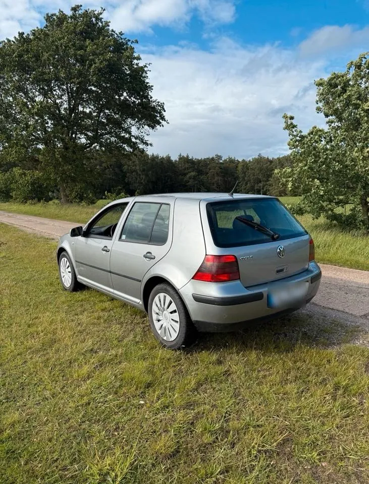Volkswagen Golf 4
