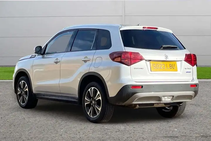 Suzuki Vitara 2023 photo 3