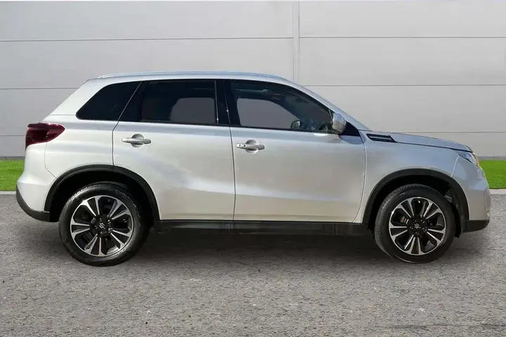 Suzuki Vitara 2023 photo 5