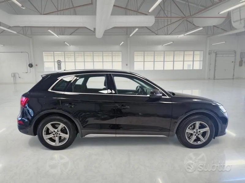 Audi Q5 2022 photo 3