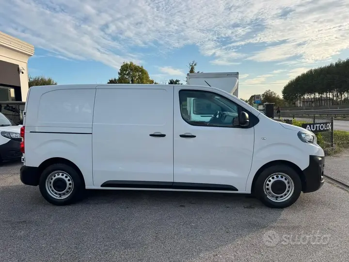 Peugeot Expert 2023 photo 3