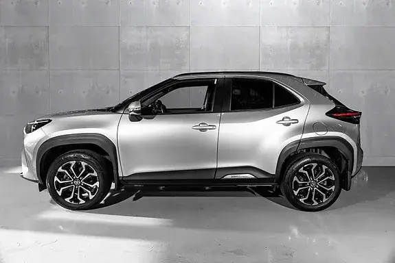 Toyota Yaris Cross 2023 photo 2