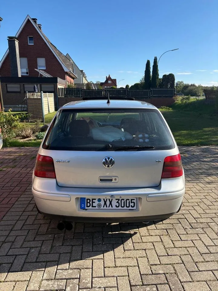Volkswagen Golf 4