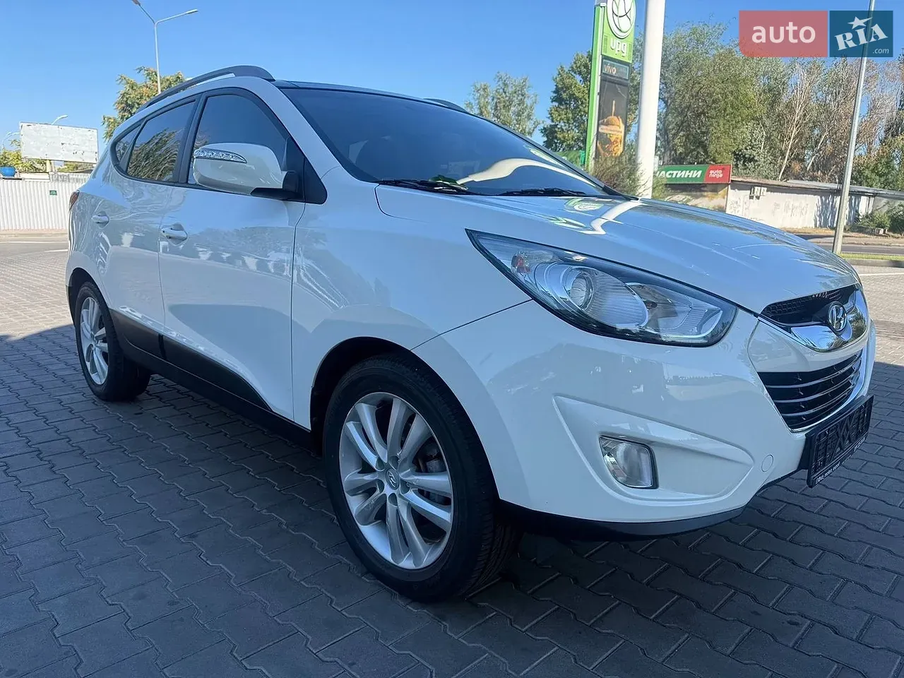 Hyundai Tucson 2012 photo 2