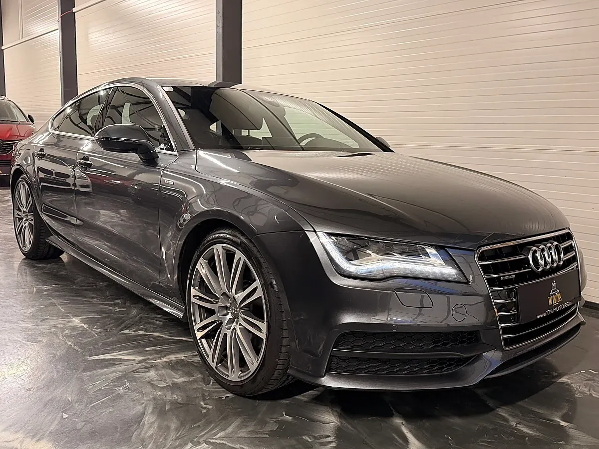 Audi A7 2012 photo 2