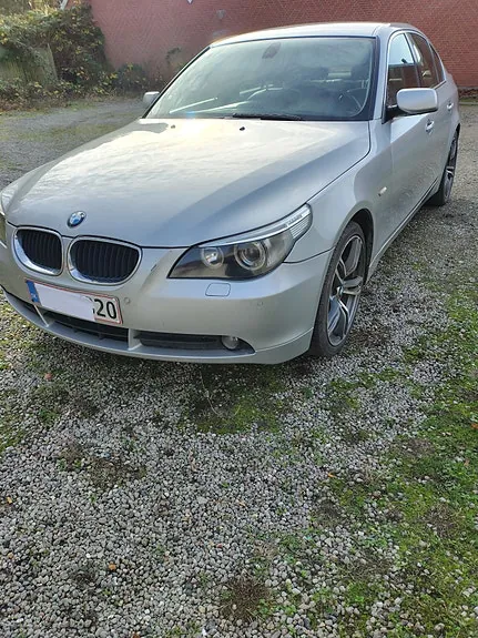 BMW 520I 2003 photo 3