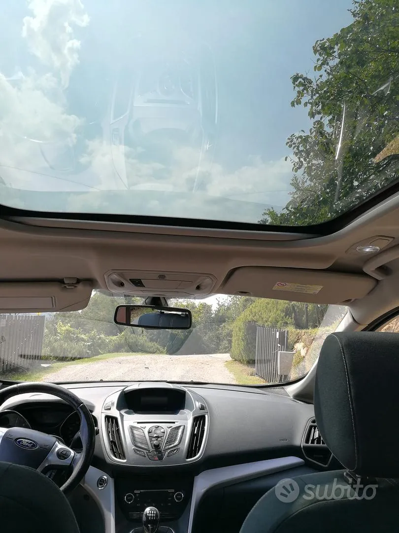 Ford C-Max 2010 photo 3