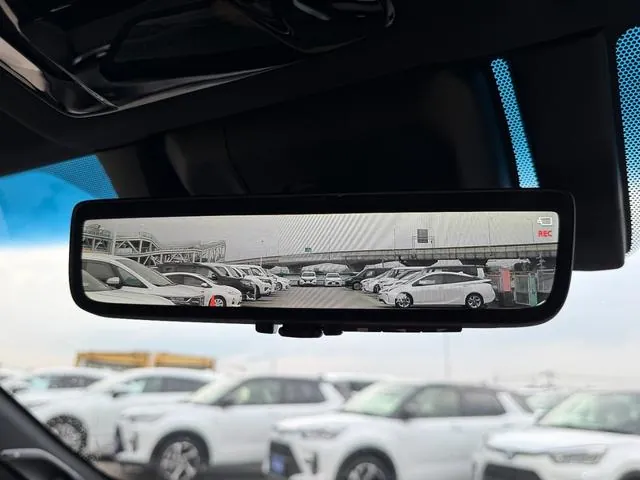 Toyota Harrier 2025 photo 5