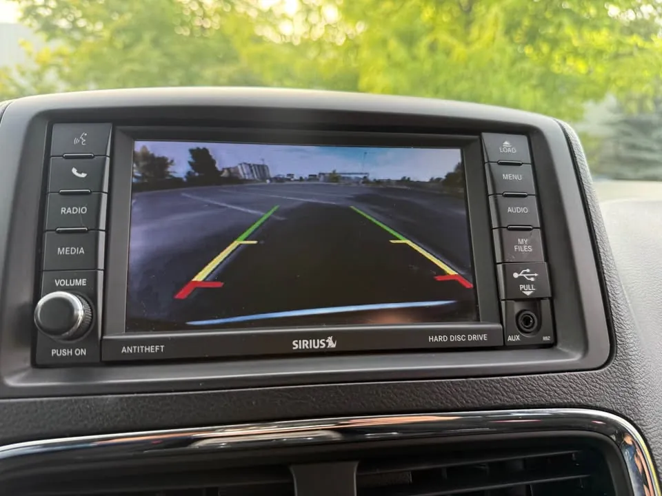 Dodge Grand Caravan 2017 photo 2