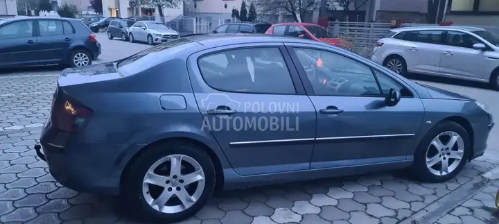 Peugeot 407
