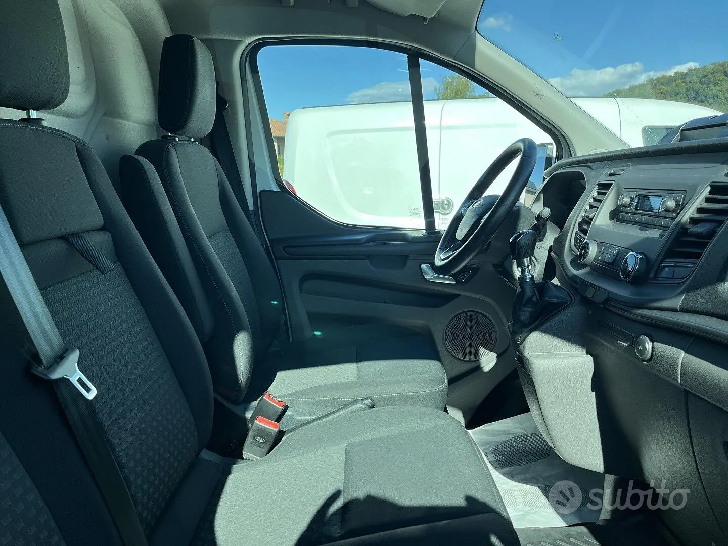 Ford Transit Custom 2022 photo 5