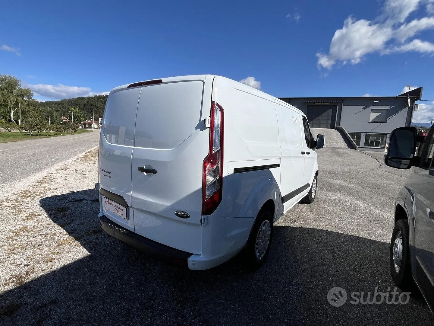 Ford Transit Custom 2022 photo 2