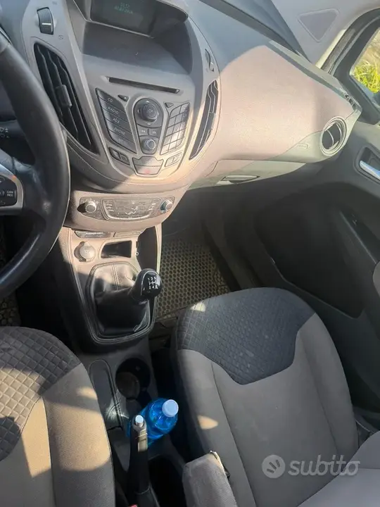 Ford Tourneo Courier 2015 photo 5