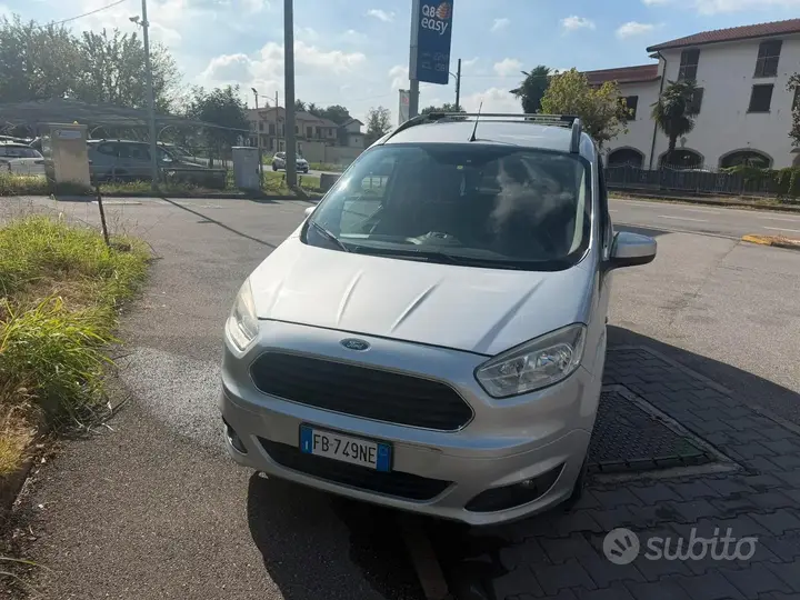 Ford Tourneo Courier