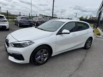 BMW 118I 2021 photo 3