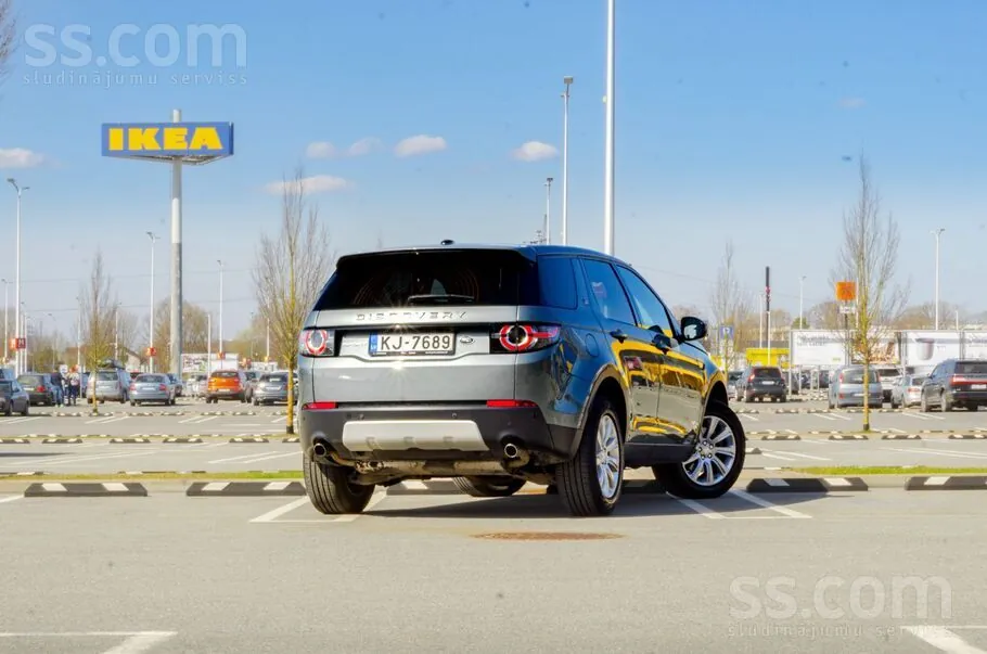 Land Rover Discovery Sport 2016 photo 5