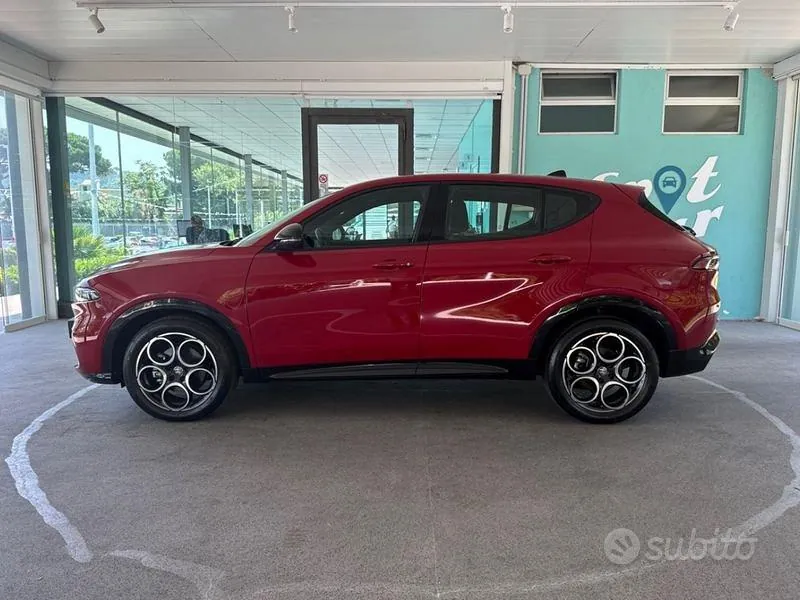 Alfa Romeo Tonale 2024 photo 2
