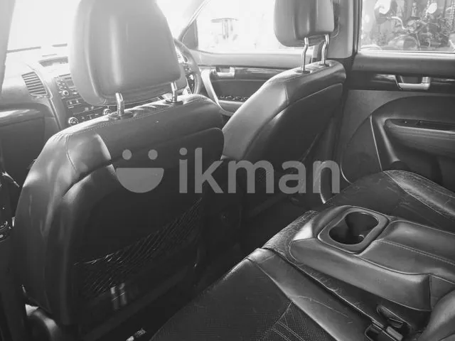 Kia Sorento 2012 photo 4