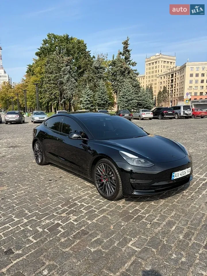 Tesla Model 3