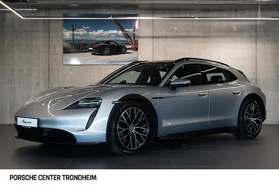 Porsche Taycan 4
