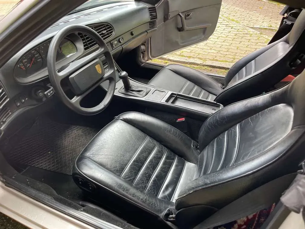 Porsche 944 1990 photo 3